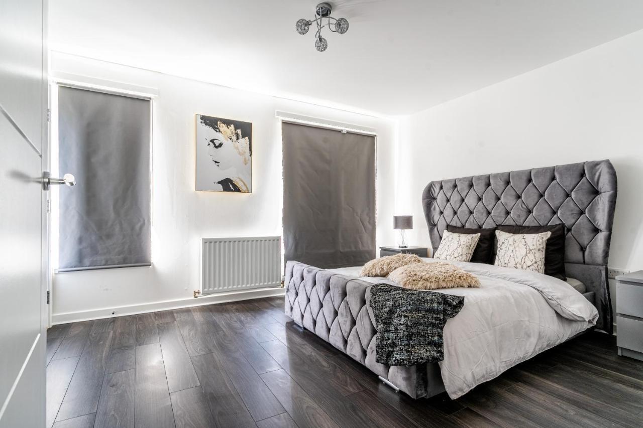 Spacious 3 Bedroom House In Glasgow City With Private Parking & Garden Esterno foto